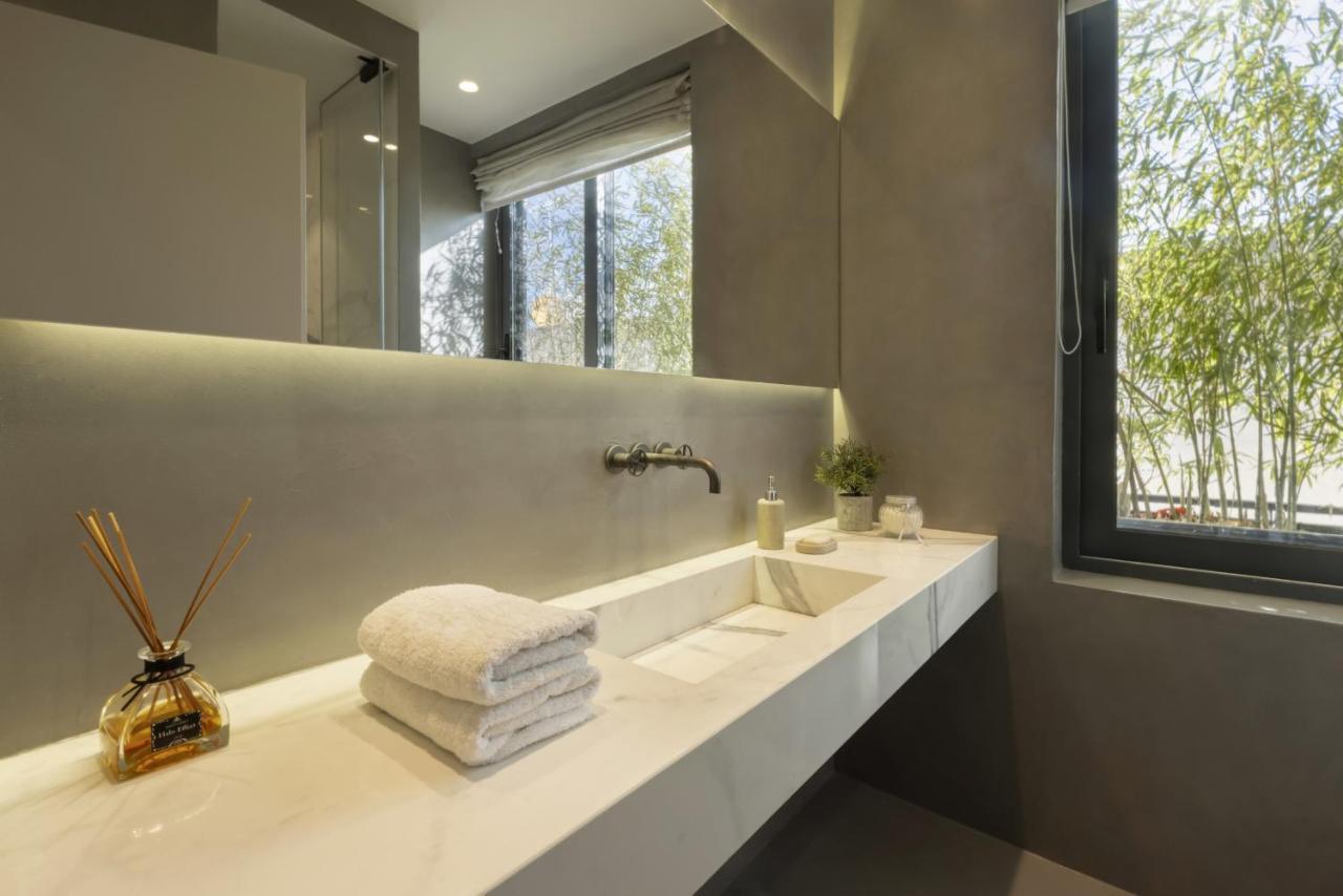 Elegant, Chic, Hip 2 Bedroom W/ Forest View In Athens! Eksteriør billede
